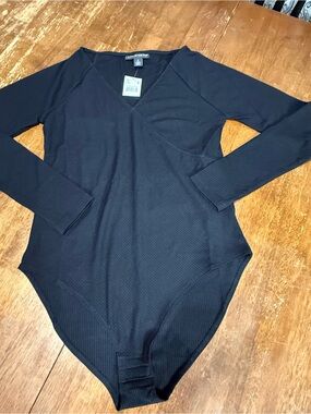 A Pea in the Pod Black Ribbed Maternity Bodysuit Small NWT Long Sleeve